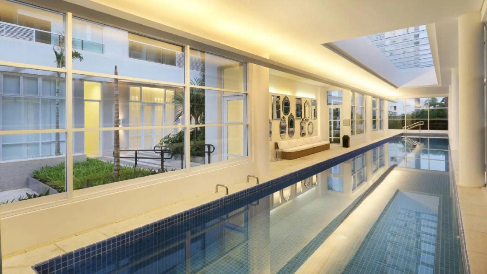 Apartamento Espacoso Com Varanda - Brooklin *